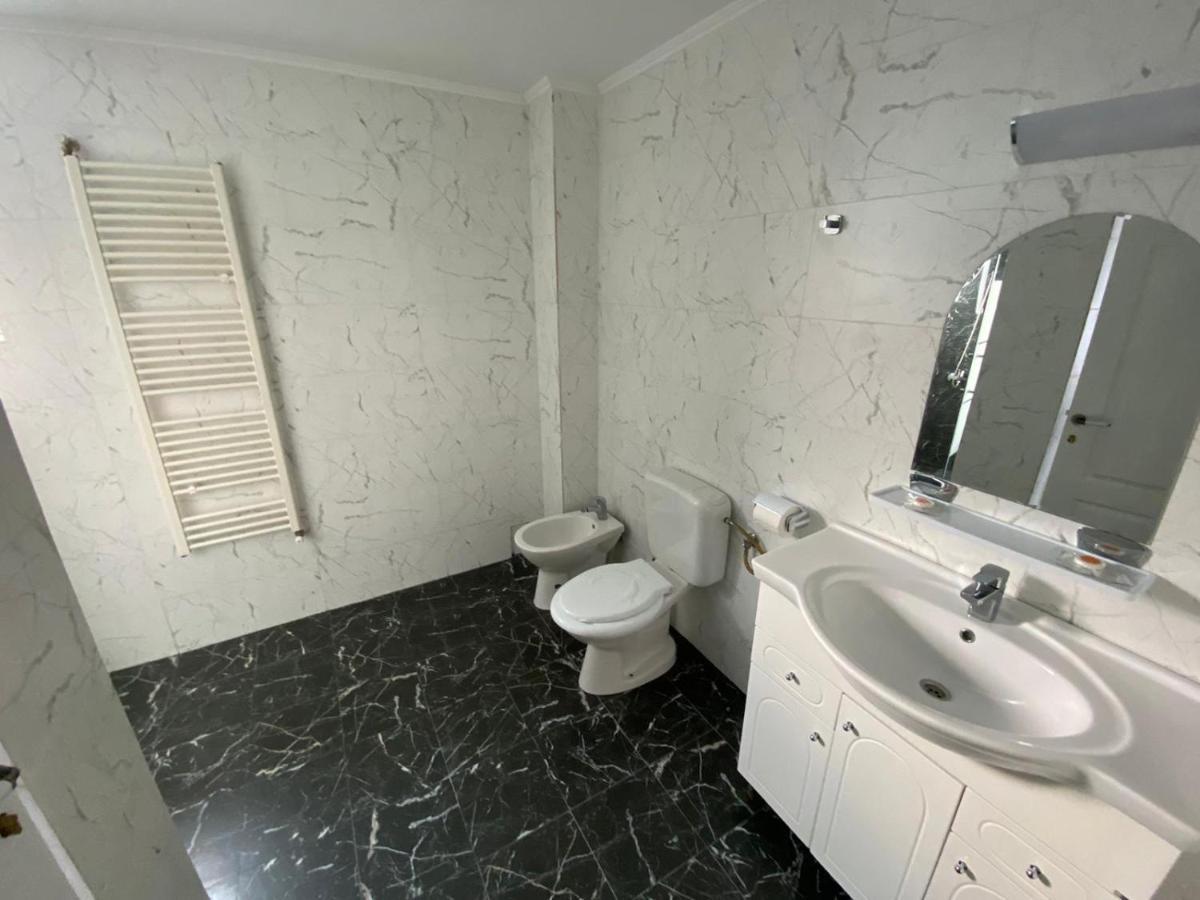 Hotel Cool Breeze - Mamaia Nord Năvodari Esterno foto